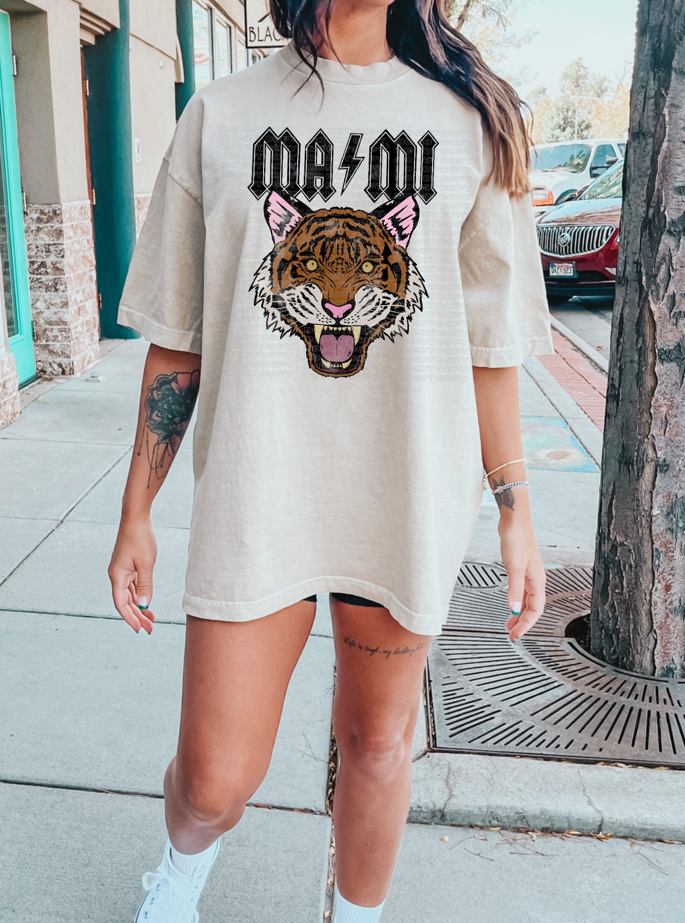 Mami Tiger PNG