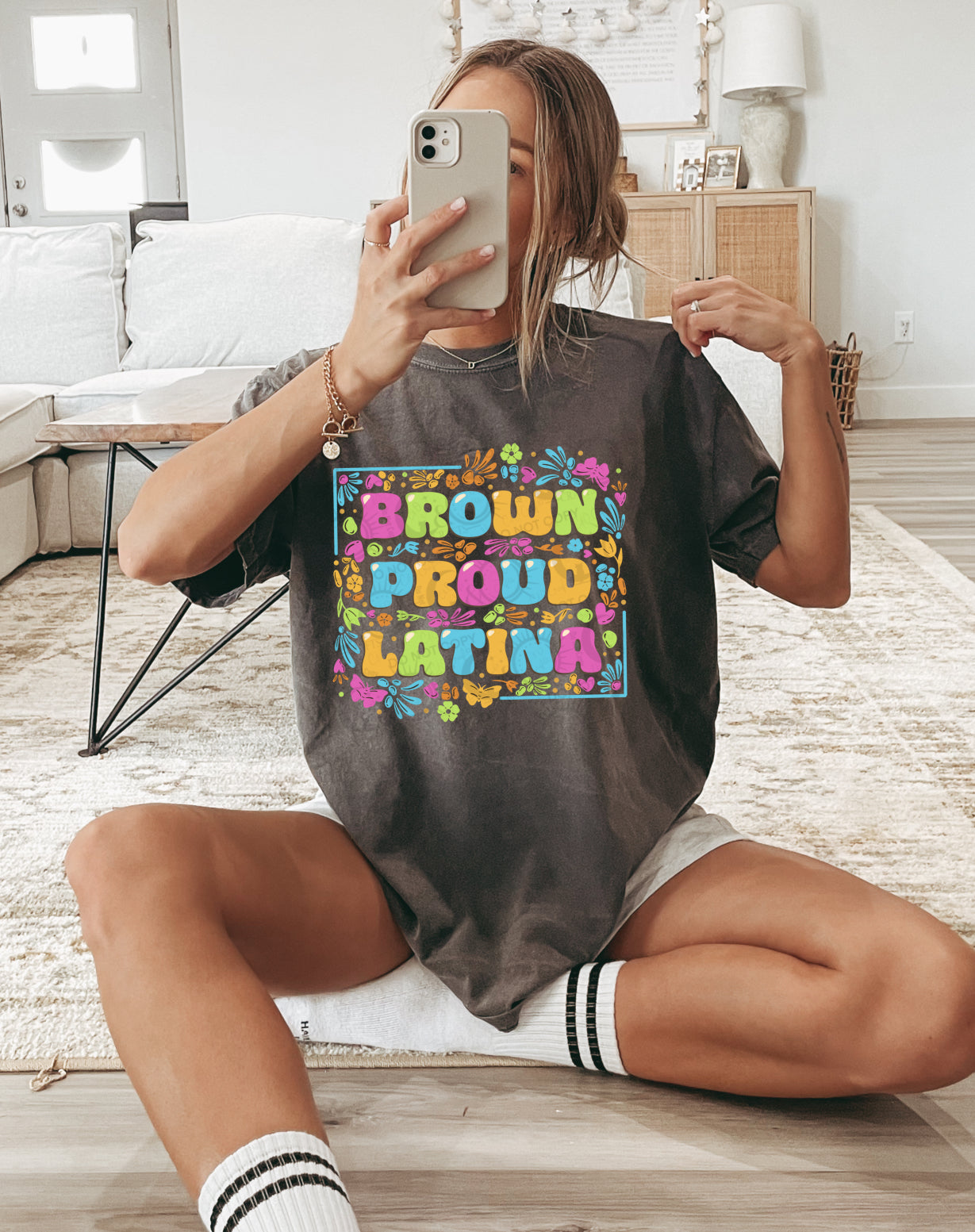 Brown Proud Latina PNG