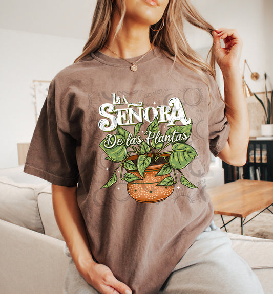 Plant Señora (Inverted) PNG