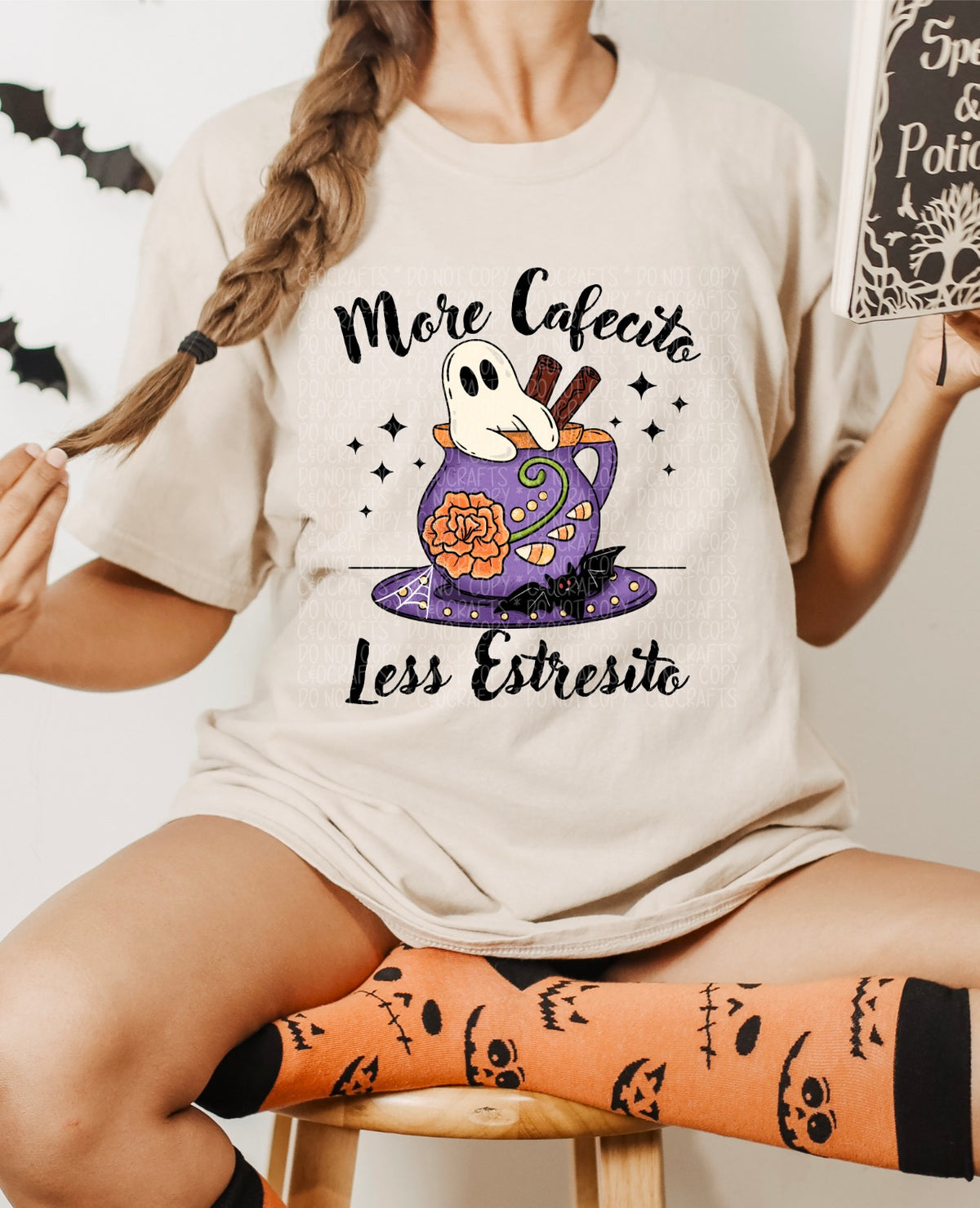 Less Estresito GhostPNGs (black/white)