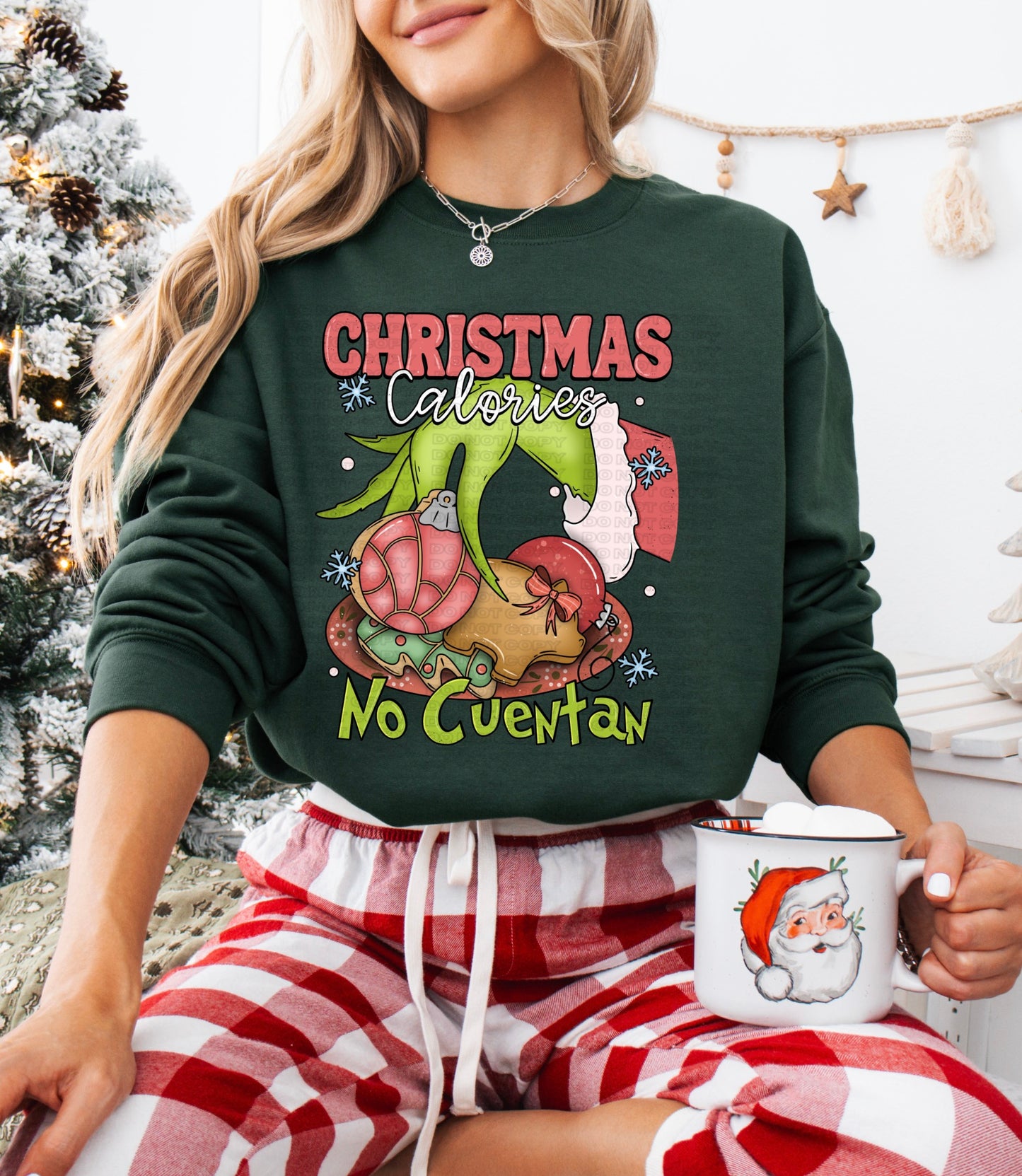 Christmas Calories Pan (Green hand) PNG