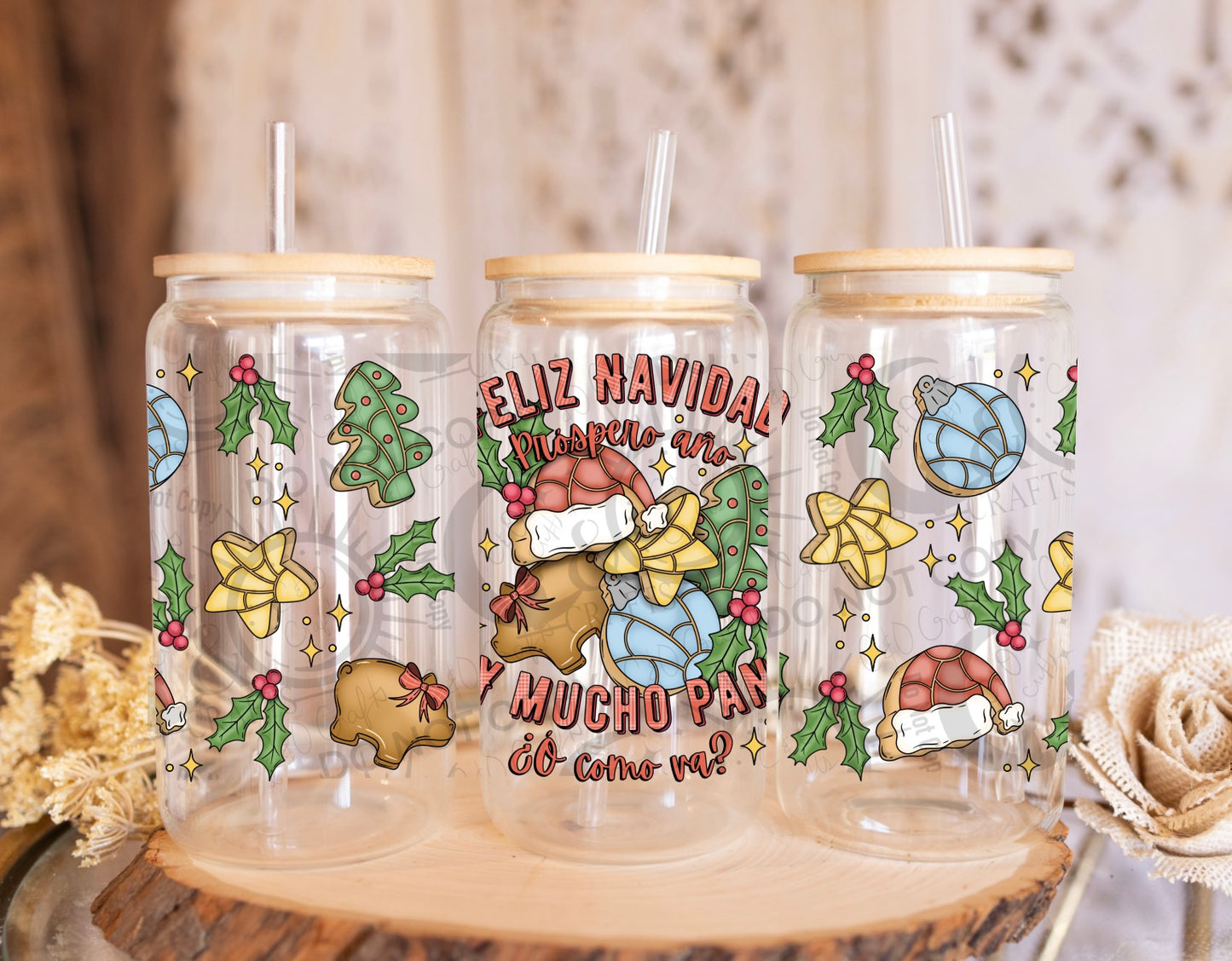 Mucho Pan Christmas 16oz PNG